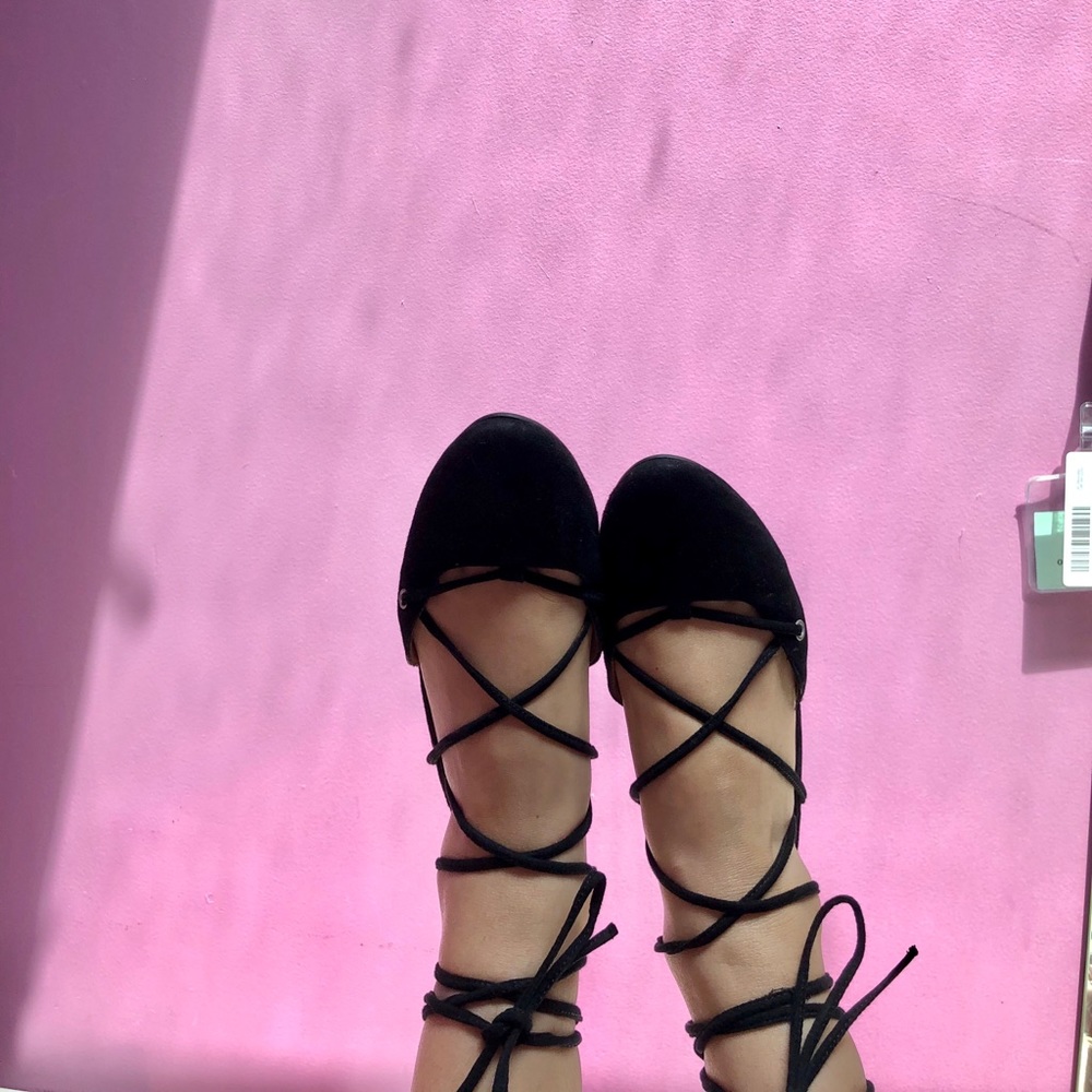 Black Strappy Pointed Toed Flats